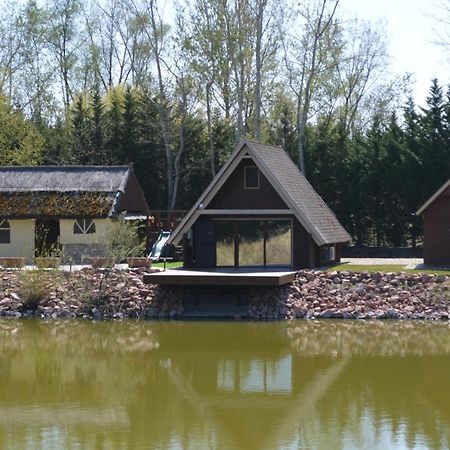 Intertranscoop Lake House Vamosszabadi Ngoại thất bức ảnh