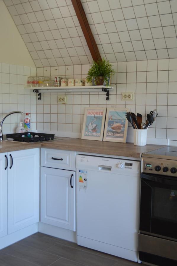Intertranscoop Lake House Vamosszabadi Ngoại thất bức ảnh