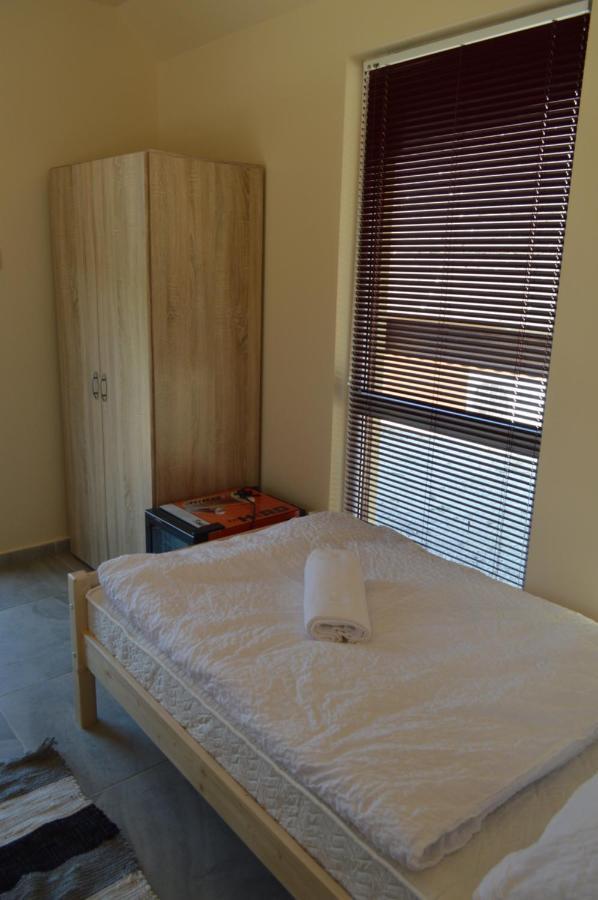 Intertranscoop Lake House Vamosszabadi Ngoại thất bức ảnh